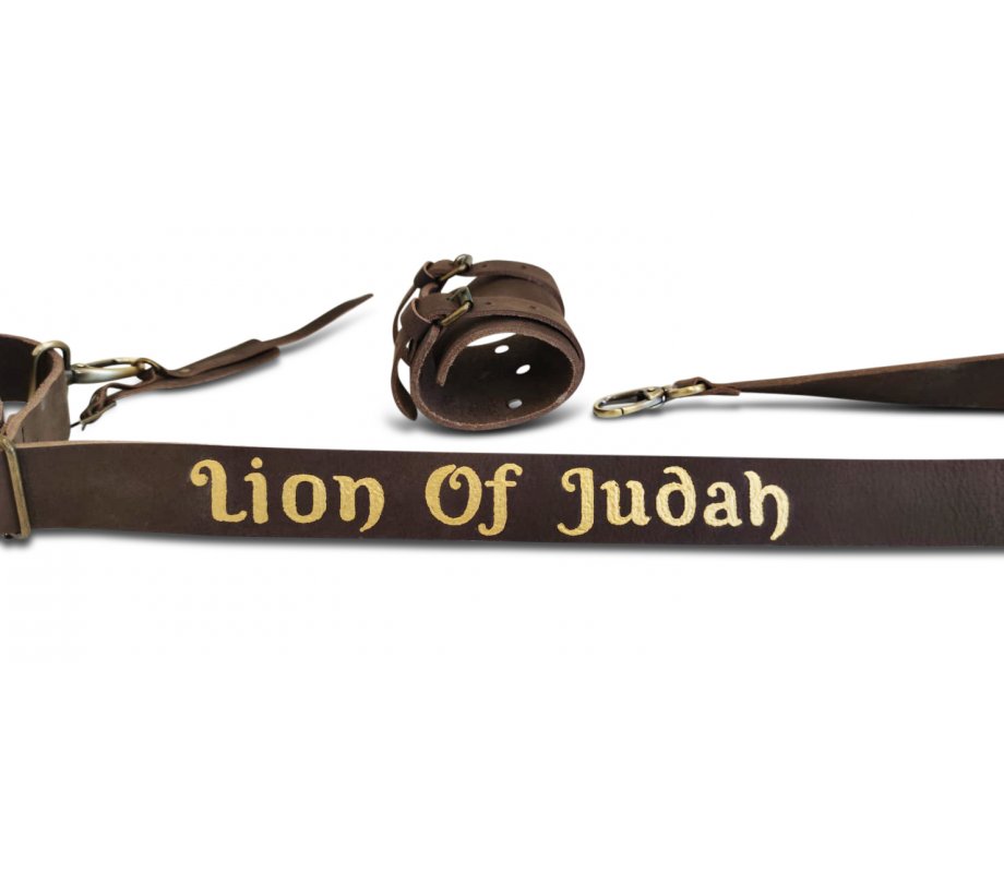 Custom Text Personalized Leather Shoulder Strap Carrying Yemenite Shofar Kudu Horn