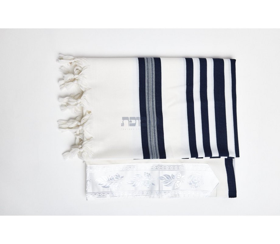 Yishtabach Praise Wool Non Slip Prayer Shawl - Dark Navy Stripes